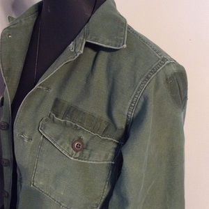 Rare Vintage Army Green Military Shirt!